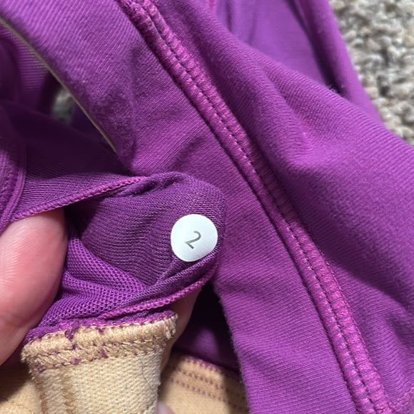 Lululemon Flow Y Bra size 2 - Picture 6 of 6